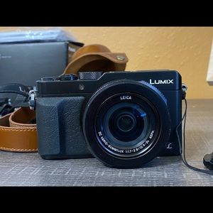 Leica Lumix DMC-LX100 Mirrorless camera